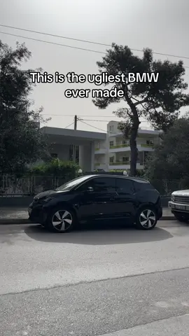 🤢 #fyp #viral #fy #greece #carspotting #tiktok #cars #bmw #bmwi3 #uglycars #real #trending 