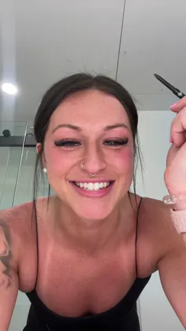 Replying to @Korryn i never thought id see the day that someone asked me how i do my eyebrows but i hope this helps!! #browtutorial #eyebrowtutorial #browpencil #morphe #makeuptutorial 