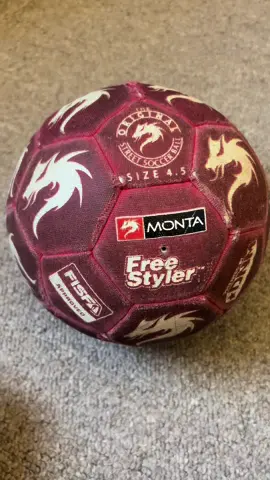 Balón Freestyle Football⚽️ #balon #monta #streetsoccer #freestyler #freestylefootball #freestylesoccer #fyp 