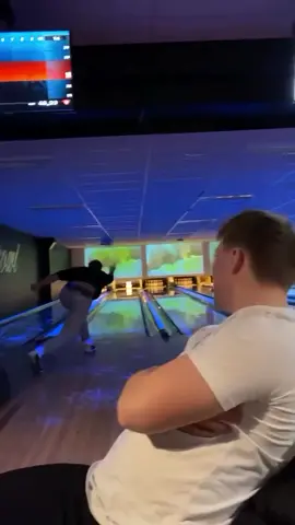That ball is gone😂😬 #sports #bowling #fail #funny #fyp 