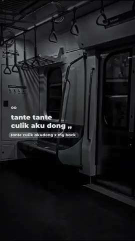 Tante tante culik aku dong#liriklagu #templatecapcut #fyp 