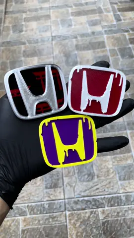 🔥Insignias Honda🔥 . ⚡️Variedad de diseños y colores disponibles⚡️ . 💥Se realizan a medida💥 . Pedidos al ig 3dimension_car. . #honda #civic #hondacivic 