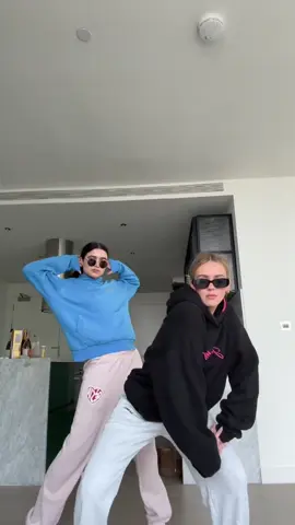 Yeah usher dance  #yeahusher #yeahusherchallenge #usheryeah #usherchallenge #yeah #dance #usher #dancechallenge 