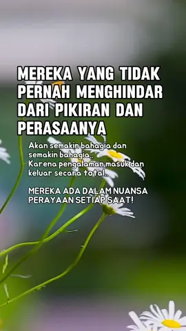 Mereka yang tidak pernah menghindar dari pikiran dan perasaanya, Akan semakin bahagia dan semakin bahagia.. Karena pengalaman masuk dan keluar secara total.. Mereka ada dalam nuansa perayaan setiap saat.. #masriko #ngajiroso #ricohutama #tanpapintu #bersejiwa 
