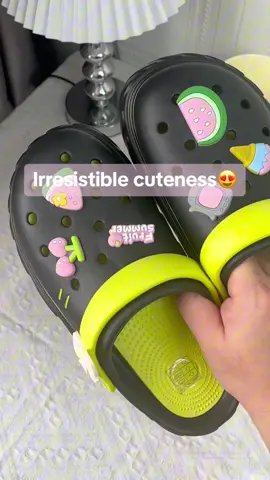 These are my new slippers,aren't they cute?#slipper #slippers #bloomingdeals #tiktokshopspringsale #cuteslippers #shoes 