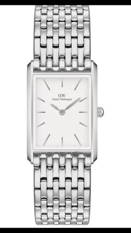 _ĐỒNG HỒ NỮ.  Daniel Wellington Daniel Wellington DW Watch Bound 32x22 9-link Elegant Luxury Watch Elegant Watch Popular Gift, Silver gold.  _Brand, Seller, or Collection Name Daniel Wellington Model number DW00100706 Part Number DW00100706 Display Type Analog Case diameter 32 Case Thickness 6.2 millimeters Band width 18 millimeters Band Color シルバー Dial color ホワイト Movement Japanese Quartz Water resistant depth 30 Meters