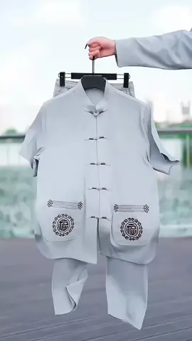 Bộ đồ dành cho ba đi lễ đi chùa mặc nhà đều đẹp , hàng nhà e là hàng QC cao cấp loại 1 về chất lượng nha các ❤️#emhuongshop #bodophapphuc #bododilechua #bodonamdichua #phapphucnam #bodotangbo #monquatangbo❤️ #hottrend2023 #hottrend2024 #top1thinhhanh #xuhuongtiktok2023🔥🔥🔥💯💯💯 #xuhuong2023tiktok❤️🌈✔️❤️❤️❤️ #xuhuong2024 