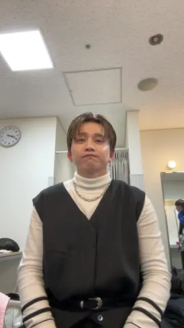 ひらっちゃんが呼びにきてるのに撮ってます。ごめんなさい🙇‍♀️ #da_ice #dance #ローカルカンピオーネ🗾👑  @da_ice_official @ローカルカンピオーネ🗾👑 