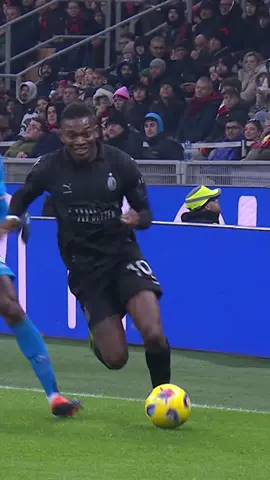 What flag is this #brazil🇧🇷 #portugal🇵🇹 #leao 🏄‍♂️🤙🏼 #acmilan #sempremilan #tiktokfootball 