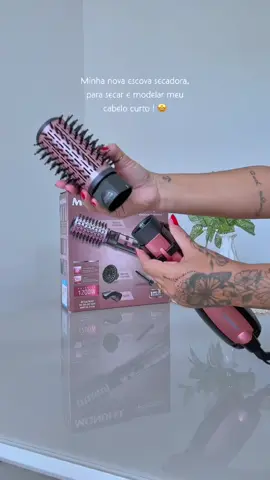 Ainda vou testar, querem que eu grave um vídeo?  Alguém aqui já testou essa escova, se sim gostou?  • Escova Rotativa Black Rose Line 5 em 1 da Mondial #explore #cabelolindo #transicaocapilar  #cabeloslindos #cabelospretos #fy #hair #dicas #hairhacks #penteados #hairstyle #hairtutorial #rotinacapilar #saindodohenê #ondulado #2ab #ondulados2abc #curtainbangs #franja #curtinho #cabelocurto #cortechanel #shortbob #autoestima  @