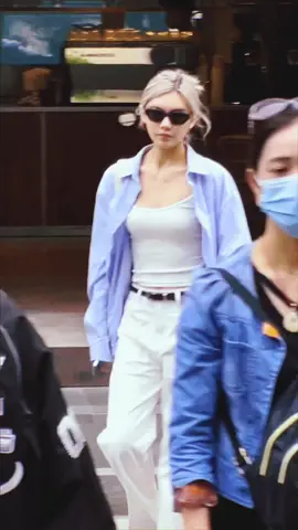 ☀️💫 #girldouyin #fitcheck #OOTD #outfit #chinesegirl #douyin抖音 #fypage 