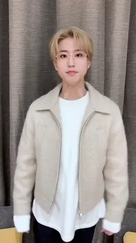 Han jisung dance fancam/İstek alıyorumm🤍⭐ #fancam #kpop #straykids #abucurstar⭐💋 