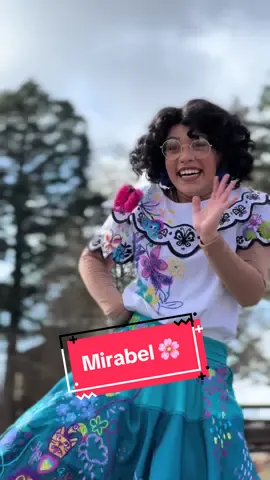 Mirabel @Disney Parks @Disneyland Paris ✨ #disney #millionsplashesofcolour #mirabelmadrigal #encantodisney 