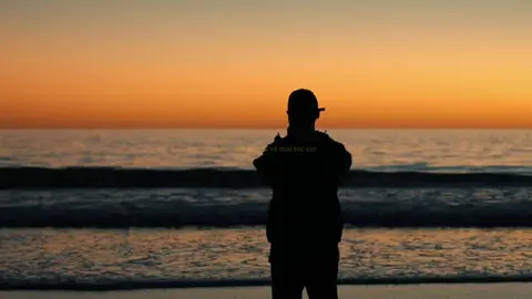 爱情可以忘记，但那个人的形象却不能。#jungkook 