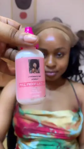3/8 weeks hold when you install using the new glue. 💕Don’t install when you are sweating , you can take a cold substance so you can stop sweating from inside or sit under Ac or fan during the whole process.  💕Skin protectant create a barrier between the glue and the skin . It helps prevent irritation and bacteria especially for clients with sensitive skin. So make sure to use it first on the hairline before applying your glue. 💕Going on vacation use 5 layers , for gym rats use 5 layers , for swimming use 5 layers but if you want to carry it for 2-3 weeks use 4 layers . 💕 You need to make sure your glue is very wide , half stocking cap and half skin for a secured secured hold. 💕When you use a little bit of glue , your wig can shift and the entire thing can come off immediately cause the band of glue is not wide enough.  💕Apply a little dot of the glue and spread very well you don’t need too much glue . If you don’t spread it well it will melt white instead of melting clear . When melting your glue your blow dryer should be on cool air not hot or warm. 💕After the glueing process spray your meltdown spray to get a seamless lace melt , perfect lace finishing and secure hold. It also helps hide those whitish feels on your lace , make your lace look more natural and more realistic. Tie down for 10-15 minutes you get better results when you melt twice .  💕Don’t allow your lace to get wet 48 hours after installation  so the products can adhere into the lace properly . Only wear your meltband when going to sleep 💯✅ and when you want to shower. Hairstylist @Hair’Art by Omii  Hairstylist location 📍#portharcourt  #lekkiphase1 #lovebeautyhairproduct #frontalinstall #fyppppppppppppppppppppppp #hairstylistsoftiktoks #nigeriatiktok🇳🇬 #ghanatiktok🇬🇭 #southafricatiktok #strongestlaceglueinnigeria #viral #frontalinstallation #frontalproductsinnigeria #southafricahairstylist #ghanahairstylist #waterprooflaceglue 