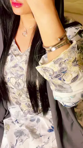 متوفر آخر قطعة من المخور الرمادي بالموقع الإلكتروني ❤️‍🔥  #مخاوير_اماراتيه #اكسبلورexplore #اكسبلور #رمضان #جلابيات_رمضان #جلابيات_العيد #مخاور #جلابيات_فخمه 