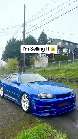 Red guts >>>  #cartok #jdm #jdmcars #carsoftiktok #nissanskyline #skylinegtr #carguy 