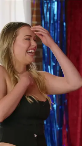 Sidemen tinder in real life funny moment with Mia Malkova😂#sidemen #tinder #celebrity #miamalkova 