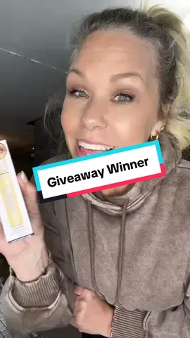 Congratulations @Jreyes909 💕message me ASAP for your shipping details #tartecosmetics #tartepartner #tartetubingmascara #tubingmascara #giveawaywinner 