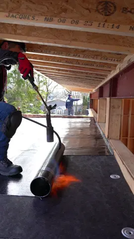 Cap flashing in tight space  #toronto #roofing #torontohomes 