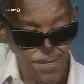 O memorável Cartola nos lembrando de que “O mundo é um moinho” e que precisamos prestar atenção para não cavarmos um abismo aos nossos pés com as nossas atitudes 🎩🎵
‌ 🎶 O Mundo É Um Moinho | Cartola
‌ 📹 Acervo EBC/TVE #fy #foryou #cartola #samba #musica #musicabrasileira 