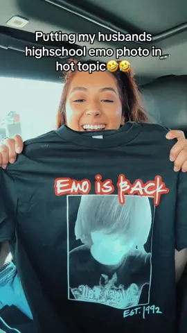 BEST ONE YET🤣 i put his emo pictures in Hot Topic🤣 #couplecomedy #coupletok #couplescomedy #emo #viral 