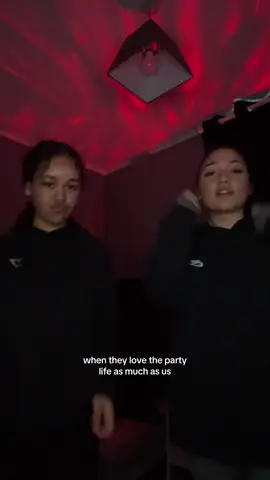 partying is just the solution to everything💆🏽‍♀️