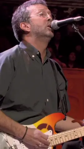 Eric and Paul McCartney performing “While My Guitar Gently Weeps” at a concert for George Harrison in 2002. Clapton played lead guitar on the original Beatles’ song. When Harrison first asked Eric to play lead guitar on the track, Clapton replied “I can’t do that. Nobody ever plays on Beatles records.” Harrison responded “Look, it’s my song and I want you to play on it.” #ericclapton #paulmccartney #georgeharrison #thebeatles @Paul McCartney @The Beatles 