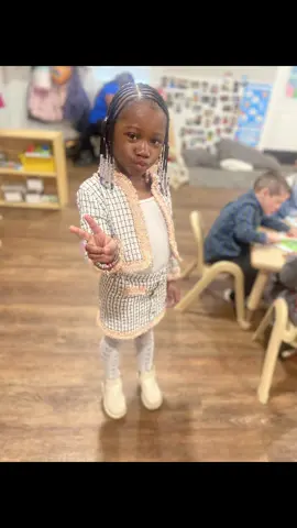 Watch me do my daughter hair for picture day 💕#littleblackgirlhairstyle #braidsforblackgirls #easystyleforlittlegirls #littlegirlbraidedstyles #littlegirlhairinspo