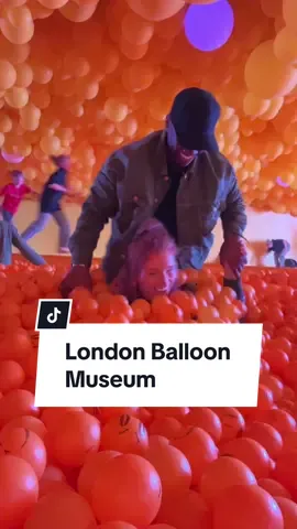 #balloonmuseum #london #thingstodoinlondon #museum @Balloon Museum 