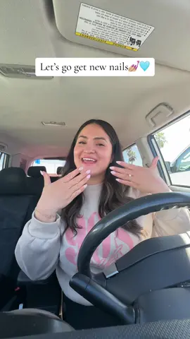 Looooove nail day🩵🫶🏼💅🏼 #fyp #nails #nailday #Vlog #trend #viral 