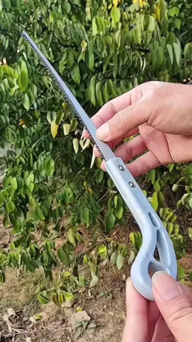 Gergaji kayu mini tajam