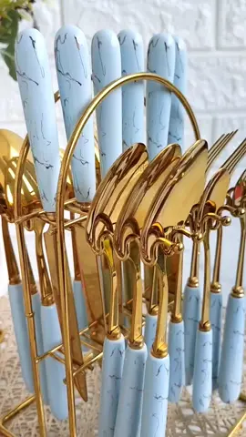 Spesial Promo Ramadhan dan Idul Fitri, sendok sultan marbel ini turun harga cuma 150 ribuan. Klik keranjang kuning. #fyp #sendoksultan #sendokkeramik #sendokkeramikset #sendokmarble #tiktokshopindonesia 