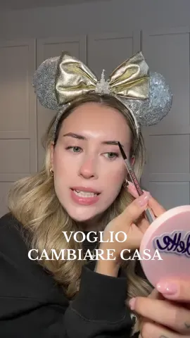 voglio cambiare casa! 🏡 però è una decisione importante quindi ho tanti dubbi, voi avete consigli? 💗 #grwn #lifeupdate #casa #nuovacasa #prepariamoci #makeup #beauty #moving 
