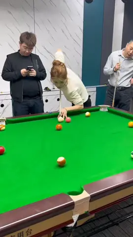 billiard fun #snooker #ball #billiards #pool #snookertime #ballpool #billiard #snookerlove #snookerplayer #snookers #snookertable #snookerclub #pooltable #cue #snookerlife #snookerworld #ronnieosullivan #cuesports #worldsnooker #poolhall #snookercue #poolplayer #poolplayers #poolshark #billard #billar #sports #trickshot #snookeraddict #ilovesnooker 