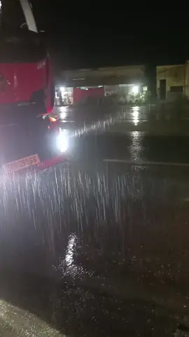 xe khách BKS 15F-00349 vượt ẩu khiến xe tui và xe thư báo J&T sảy ra va chạm tại khúc cua chân đèo ngang thuộc địa phận kì anh hà tĩnh đề nghị  nhà xe xem dc video này chấn chỉnh lại lx ngay#xuhuong #xuhuongtiktok 