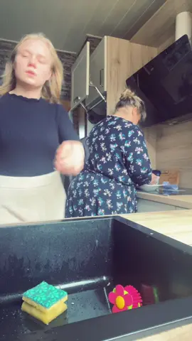 Wer macht auch so?#probierenmitkarina #maskiergang #learnwithkarina 