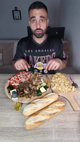 Détail de mon unique repas de la journée ! Moins 50 kilos en 13 mois grace a mon alimentation ! Le meilleur médicament est l'assiette ! #pourtoi #coach #nutrition #recette #perdredelagraisse #foryou #santé #maigrir 