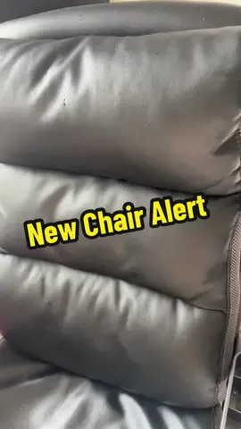 BIG BOOTY CHAIR!! #tiktok #viralofficechair #tiktokshopping #reviews #CapCut 