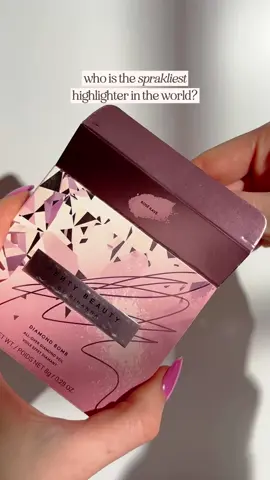 Fenty Beauty Diamond Bomb All-Over Veil Powder 🙌🏼💎💣 Haven't tried it yet but can you imagine this on my cheeks in the sunnn??? 🤤☀️✨ Got this in the shade Rosé Rave 🌹 Which has pink and gold sparkle in it and also hints slightly purple 👀 #fentybeauty #fentybeautydiamondbomb #diamondbomb #highlighter #sparklymakeup 