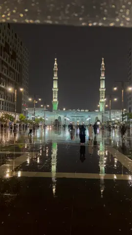 #المسجد النبوي#الحرم_المدني #امطار_المدينه_المنوره #مكشات_المدينه #فريق_طقس_المملكة 