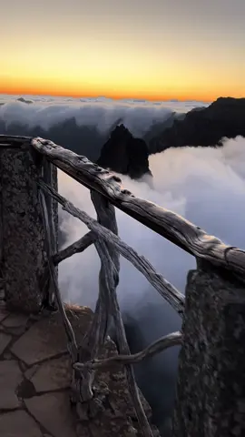 📍Miradouro do Ninho da Manta, Madeira, Portugal 🇵🇹 At the serene heights of Miradouro do Ninho da Manta, amid the gentle whispers of the setting sun and the tranquil drift of clouds, lies a sanctuary of peace. Here, the chaos of daily life fades away, leaving only the present moment to cherish.In this tranquil setting, I discover harmony amidst turmoil, embrace the mysteries of the unknown, and, above all, find solace within myself.  As the last rays of sunlight vanish beyond the horizon, it serves as a poignant reminder that every ending marks the dawn of a new beginning. #TravelPortugal #TravelMadeira #MadeiraIsland #Madeira #SunsetViews #ReflectingOnLife #innerpeace💫 #serenitynow #philosophyoflife #mindfulnessmeditation #SummitView #Cloudscapes #SunsetMadness #MountainViews #SoulSearching #FreshStarts #BreathtakingView #NatureEnthusiast #Quiettime #JourneyWithin 