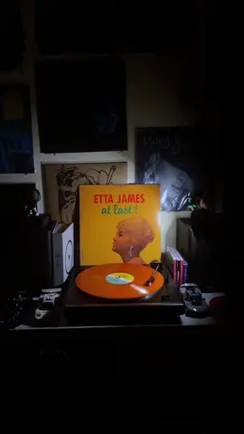 Gimme a Sunday love mayn😪 This was before i got the white slip mat 🎧A Sunday Kind Of Love- Etta James Comment what other songs you wanna hear on vinyl #vinyl #vinylrecords #nowplaying #vinylcollection #ettajames #jazz #atlast #asundaykindoflove #nowspinning 