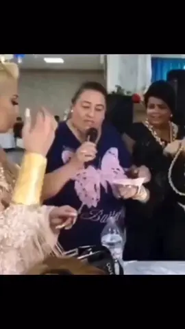 'Gülerman ablayı bulmak lazım..' 😂😂 #500evro #düğündernek #düğün #ankara #ankara06 #keşfet #keşfetteyizzz #pov #fyp 😂😂😂😂