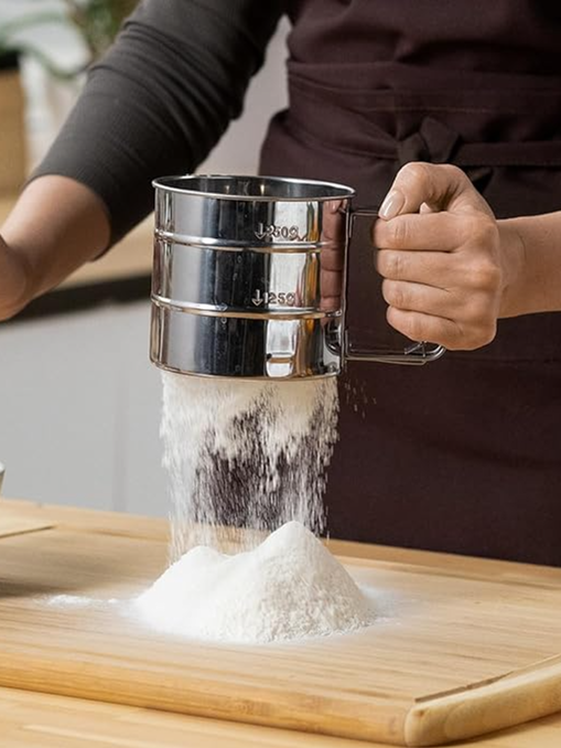Flour Sifter, Stainless Steel Sifter for Baking! 🍰✨ https://amzn.to/43FyOvZ #Kitch #Kitchen #Cooking #kitchentool #Food #mealprep #KitchenGadgets  #KitchenHacks #Amazon #HomeDecor #Luxury #Essentials  #amazonaffiliate  #KitchenOrganization