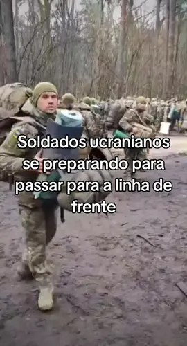 Soldados ucranianos se preparando para passar para a linha de frente#tiktoknoticias #ucrania #Zelensky #otan #ATENÇÃO 