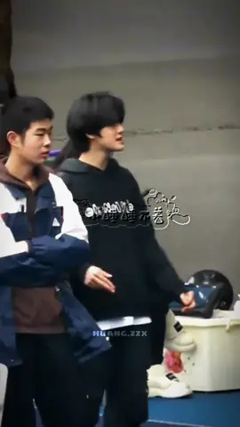 2 khứa này cũng ít có hài :))) #wangjunxi #uongtuanhy #xixi #xuhuong #xh #fyp #huangzzx #tfgiatoc #tffamily 