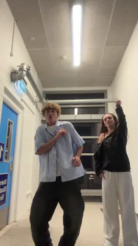 vibing w @chelsea 🙌 #fyp #trend #duo 