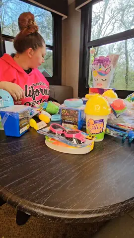 Easter basket time. #rvlife #fyp #trending #viral #momtok #easter #easterbasket 