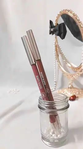 BESTTTT LIP LINER EVER....👄🎀💋 @beautyglazed  #fypage #fypシ゚viral #fyp #trending #fyppppppppppppppppppppppp #cutemakeup #bdtiktok #aesthetic #cute #lipliner #browngirl #perfect #explore 